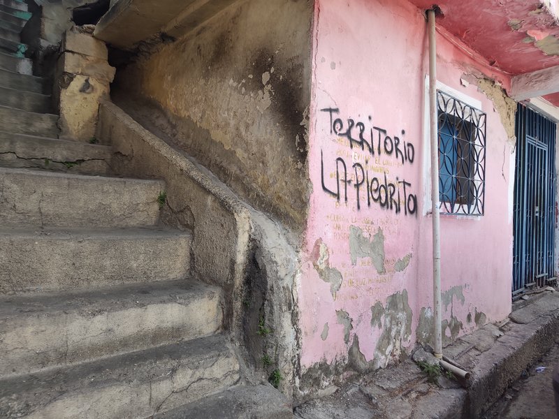 Territorial Tags of La Piedrita Colectivo in Caracas