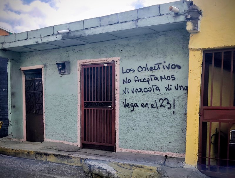 Colectico message on walls