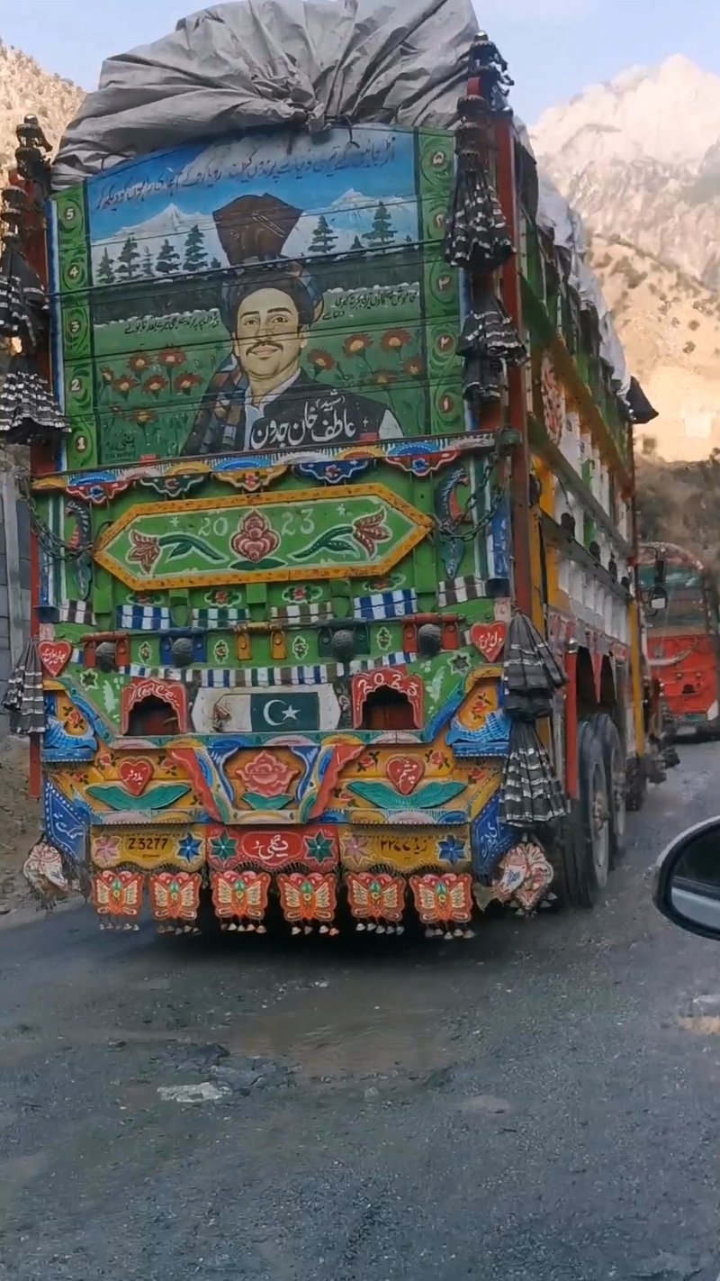 Trucks Pakistan
